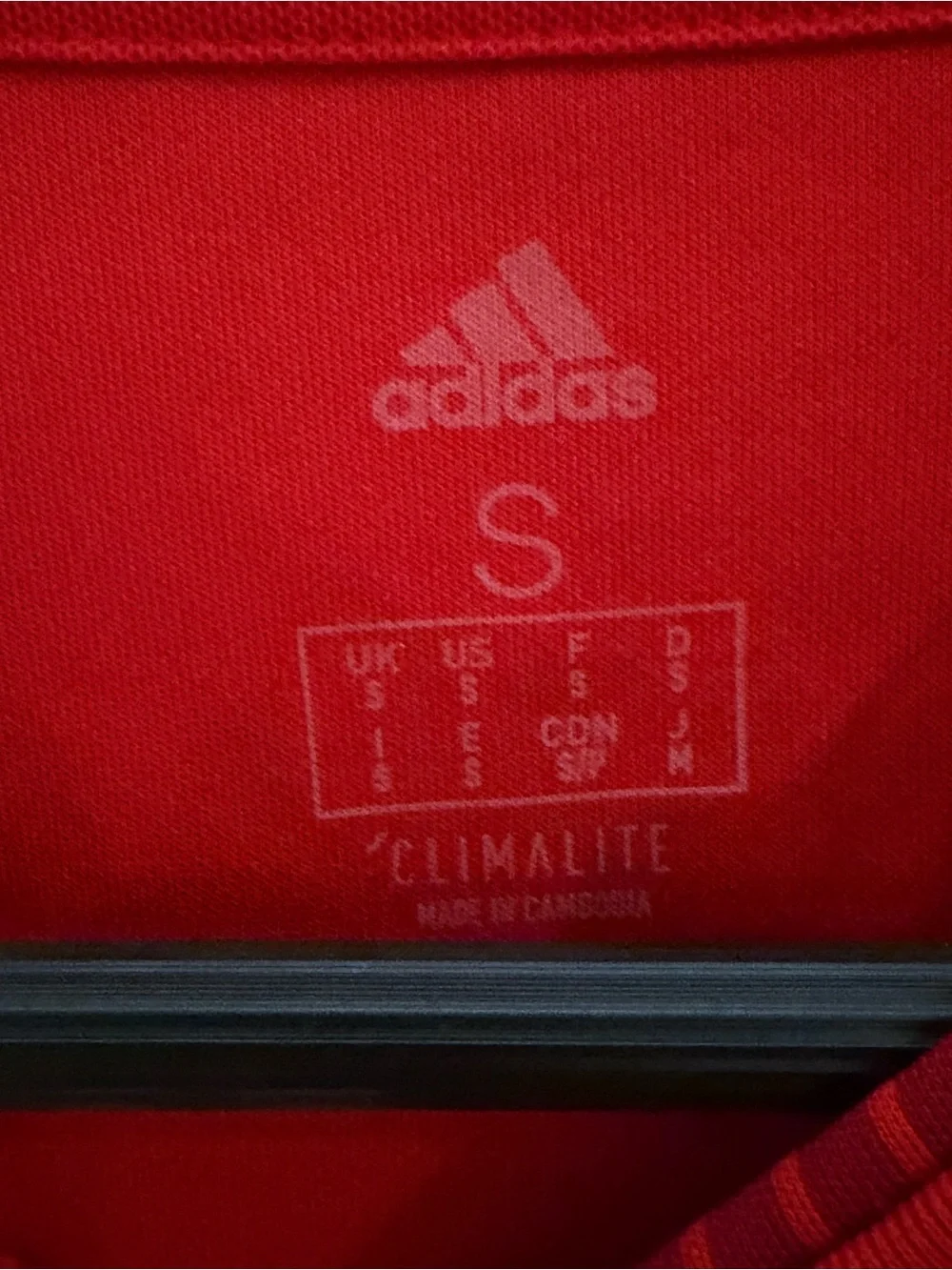 NWT adidas FC Bayern München 2018/19 Home Jersey – Men’s Small
